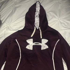 Under armor sweatshirt